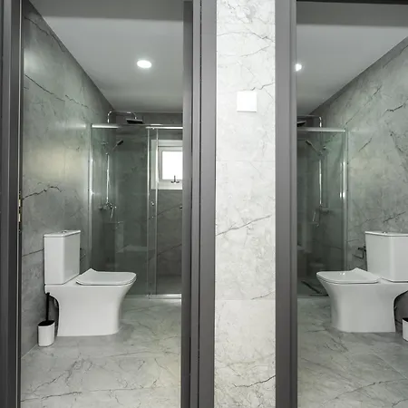 Lägenhet Spiros Luxury Ayia Napa