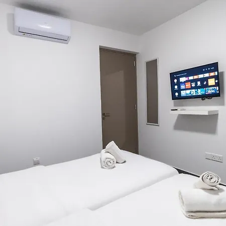 Spiros Luxury